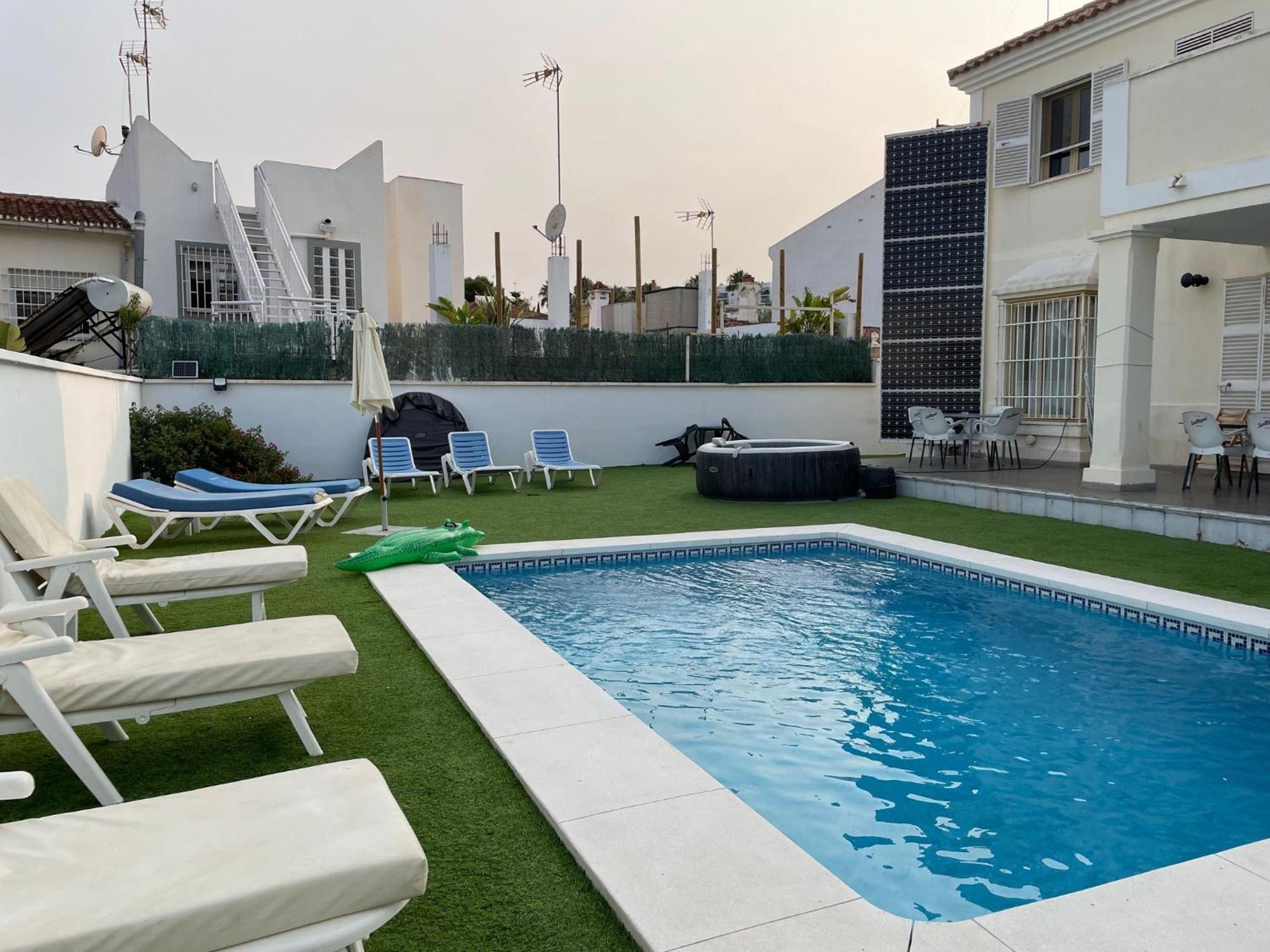 Villa Bonita Torremolinos Exterior photo
